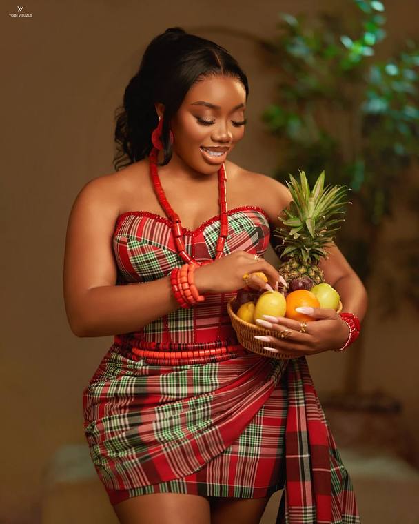 Production — Tropical Plaid — 01 by Yomi Visuals